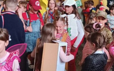 Maskembal u našoj školi – fotografije